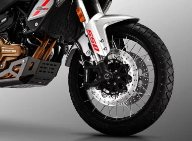 QJ Motor Moto SRT550SX