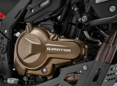 QJ Motor Moto SRT550SX