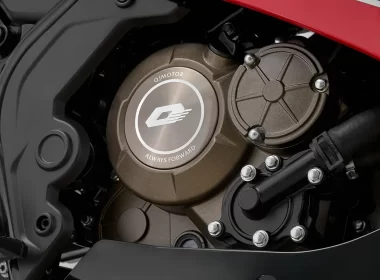 QJ Motor Moto SKR 125R