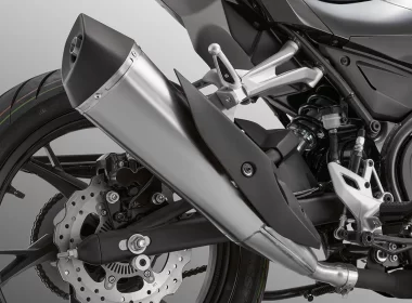 QJ Motor Moto SKR 125R