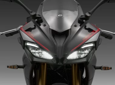 QJ Motor Moto SKR 125R